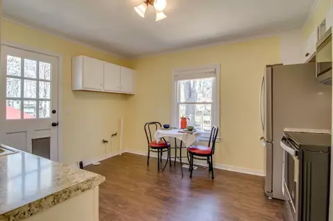 21 Hawthorne Dr, Durham, NC 27712 photo 5
