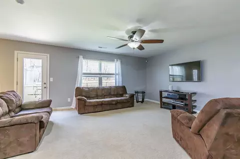 202 Trimble Dr, Elon, NC 27244 photo 2