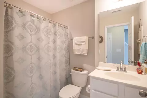 1144 Metropolitan Dr, Durham, NC 27713 photo 14