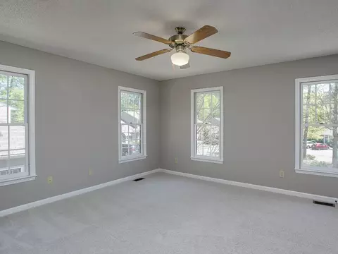 116 Forest Oaks Dr, Durham, NC 27705 photo 10