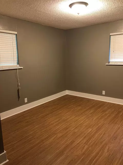1408 Wabash St, Durham, NC 27701 photo 9