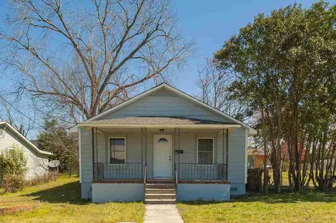 308 E Front St, Clayton, NC 27520 photo 2