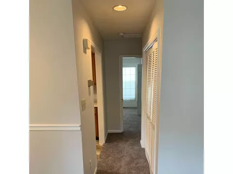 5617 Split Oak Way, Raleigh, NC 27609 photo 4