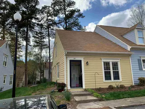 5617 Split Oak Way, Raleigh, NC 27609 photo 2