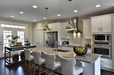 529 Brooks St, Wake Forest, NC 27587 photo 1