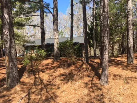 815 Melanie St, Durham, NC 27704 photo 2