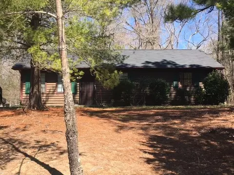 815 Melanie St, Durham, NC 27704 photo 1