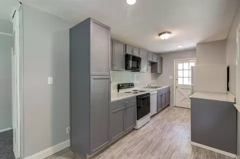 722 S Plum St, Durham, NC 27701 photo 8