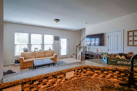 604 Denhoff Dr, Cary, NC 27519 photo 4