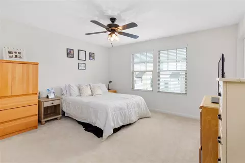 436 Carthage St, Durham, NC 27703 photo 9