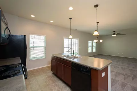 21 Eddy Trl, Durham, NC 27703 photo 6