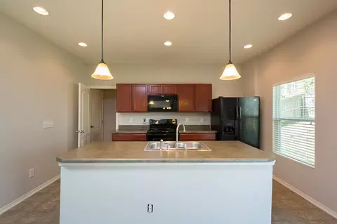 21 Eddy Trl, Durham, NC 27703 photo 2
