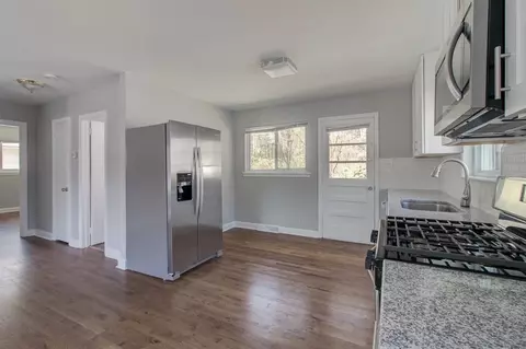 2819 Broad St, Durham, NC 27704 photo 10
