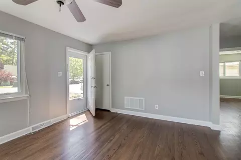 2819 Broad St, Durham, NC 27704 photo 3