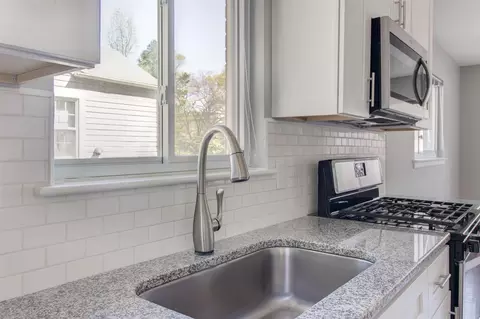 2819 Broad St, Durham, NC 27704 photo 9