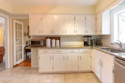 2404 Alpine Rd, Durham, NC 27707 photo 13