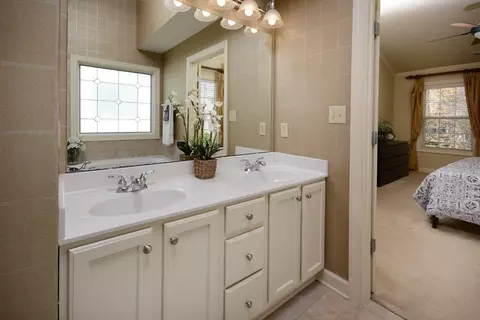 4704 Paces Ferry Dr, Durham, NC 27712 photo 19