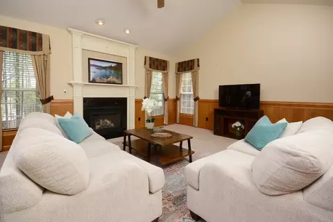 4704 Paces Ferry Dr, Durham, NC 27712 photo 9