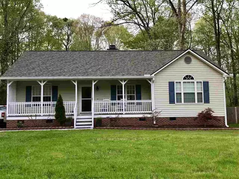 1546 Middle Ridge Dr, Willow Spring, NC 27592 photo 1