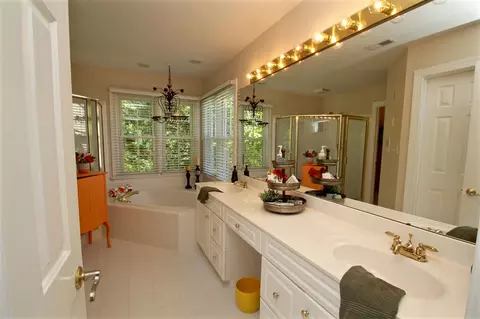 101 Glenmore Rd, Cary, NC 27519 photo 19