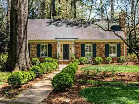 905 Davidson St, Raleigh, NC 27609 photo 2