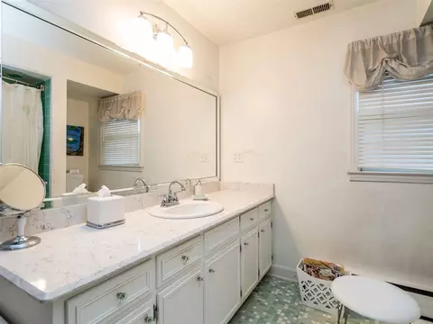 905 Davidson St, Raleigh, NC 27609 photo 20