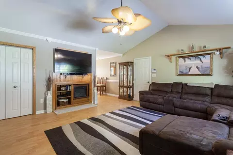 112 E Browning Ct, Clayton, NC 27520 photo 11