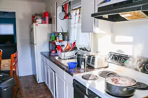 614 Bacon St, Durham, NC 27703 photo 3