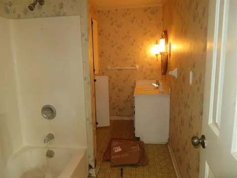 704 Snow Hill Rd, Durham, NC 27712 photo 4