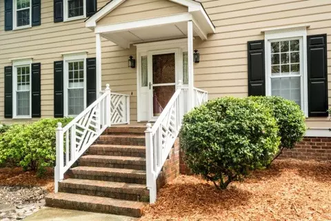 7 Westridge Dr, Durham, NC 27713 photo 2