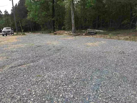 140 Three Sisters Dr, Benson, NC 27504 photo 4