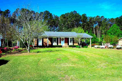 1242 E Nc 55, Coats, NC 27521 photo 2