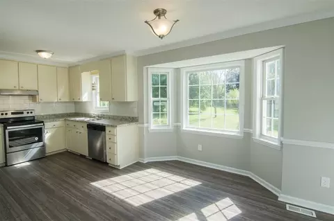 101 Eddy Ct, Benson, NC 27504 photo 11