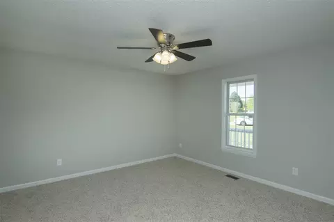 101 Eddy Ct, Benson, NC 27504 photo 13