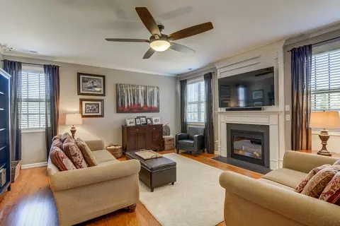 520 Willow Thicket Ct, Cary, NC 27519 photo 7