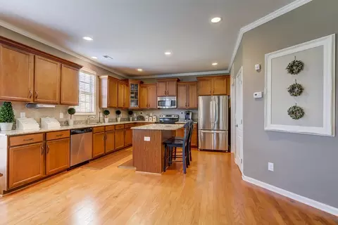 520 Willow Thicket Ct, Cary, NC 27519 photo 8