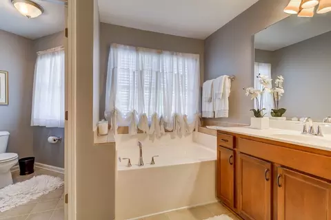 520 Willow Thicket Ct, Cary, NC 27519 photo 14