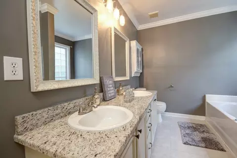 241 Audrey Cir, Garner, NC 27529 photo 14
