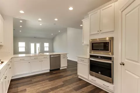 3361 Table Mountain Pine Dr, Raleigh, NC 27616 photo 8