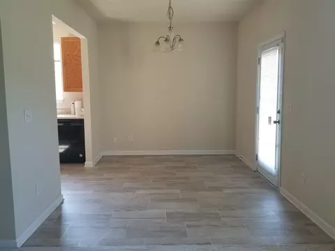 2 Autumn Leaf Ln, Durham, NC 27704 photo 5