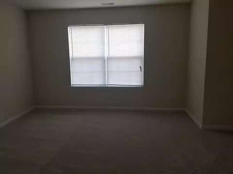 2 Autumn Leaf Ln, Durham, NC 27704 photo 9