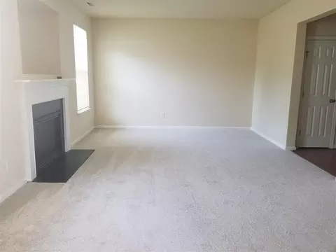 2 Autumn Leaf Ln, Durham, NC 27704 photo 6