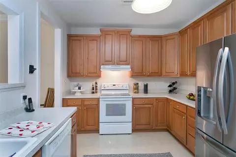 200 Anniston Ct, Cary, NC 27519 photo 9