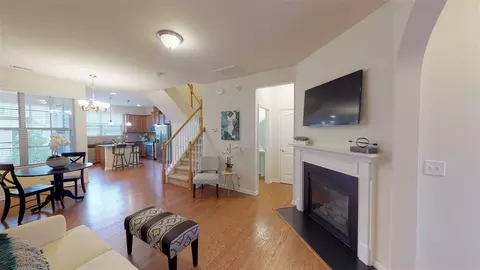 4 Dinara Dr, Durham, NC 27705 photo 4