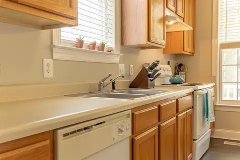 2112 Ramsgate St, Raleigh, NC 27603 photo 5