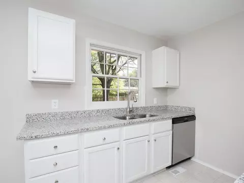 714 Parrish Dr, Clayton, NC 27520 photo 6