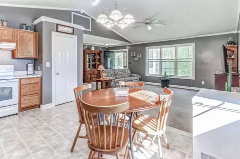583 Byrd Rd, Selma, NC 27576 photo 9