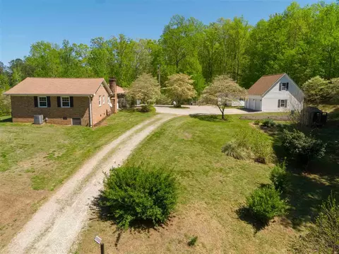 226 Max Dr, Durham, NC 27705 photo 3