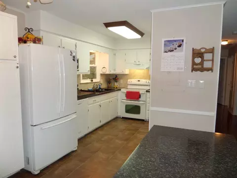 220 W Second St, Wendell, NC 27591 photo 4