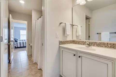 123 Plano Dr, Durham, NC 27703 photo 25